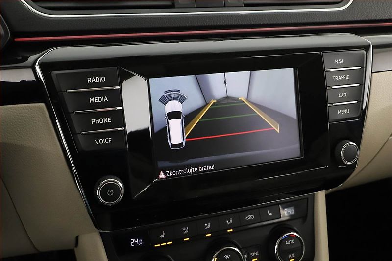 Škoda Superb (2016) 2.0 TDI 4x4, 4X4, Automat - fotka 10 z 20
