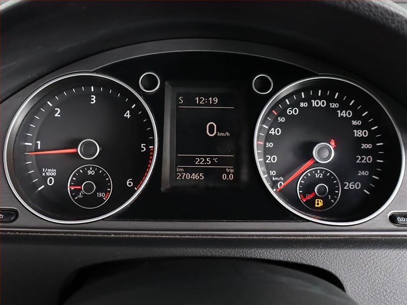 Volkswagen Passat (2012) 2.0 TDI, Navi, Tempomat - fotka 11 z 24
