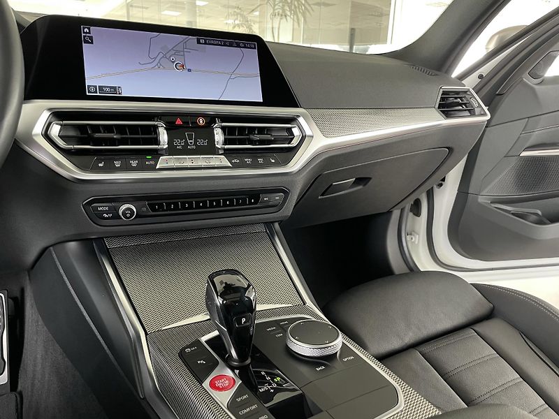 BMW Řada 3 M340i xDrive*Laser*REZERVACE! - fotka 20 z 41