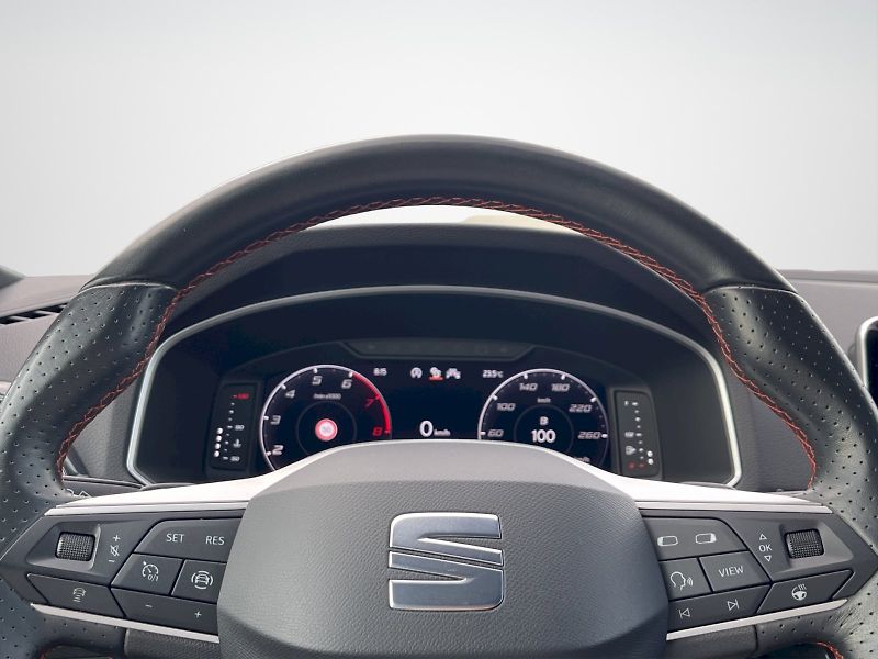 Seat Tarraco (2023) 1.5 TSI 110 kW FR DSG - fotka 9 z 35