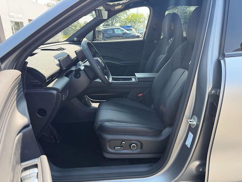 Omoda 7 1.5 Luxury, PHEV, AT, ZADÁNO - fotka 11 z 34