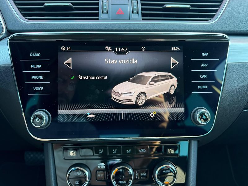 Škoda Superb 2.0TDI DSG 110kW 1.Maj DPH TZ - fotka 13 z 20