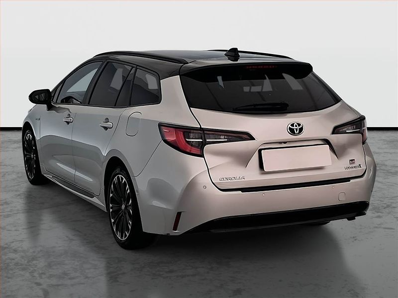 Toyota Corolla (2020) 1.8 Hybrid - fotka 4 z 17
