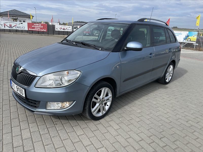 Škoda Fabia 1,2 TSi 77kw Klimatronic ESP T - fotka 1 z 32