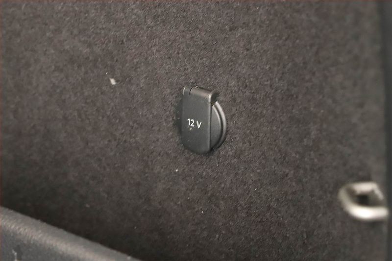 Volkswagen Golf (2018) Highline 2.0 TDI, Automat - fotka 11 z 21