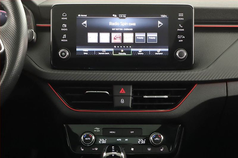 Škoda Kamiq (2025) 1.0 TSI, MONTE CARLO, AUTOMAT - fotka 11 z 16