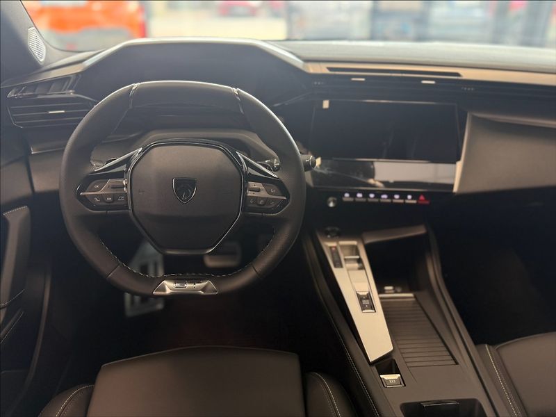 Peugeot 308 1,2 Hybrid 136 e-DSC6  SW GT - fotka 10 z 10