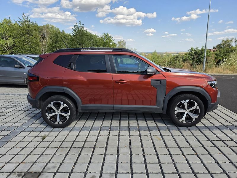 Dacia Duster (2024) Duster III Journey LPG 360° - fotka 4 z 16