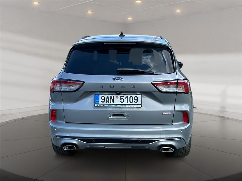 Ford Kuga 2,5 DT HEV ST-Line AWD AT - fotka 5 z 11