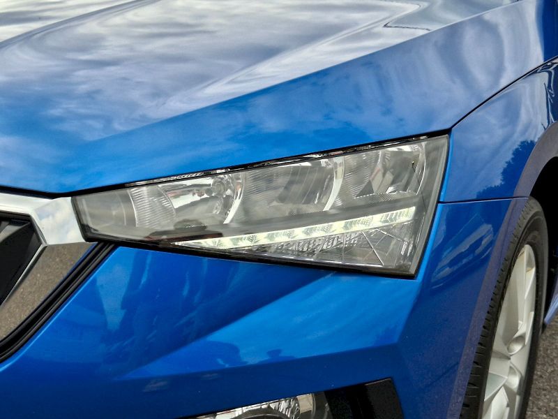 Škoda Scala (2019) Ambition 1,0TSi 85kW - fotka 11 z 29