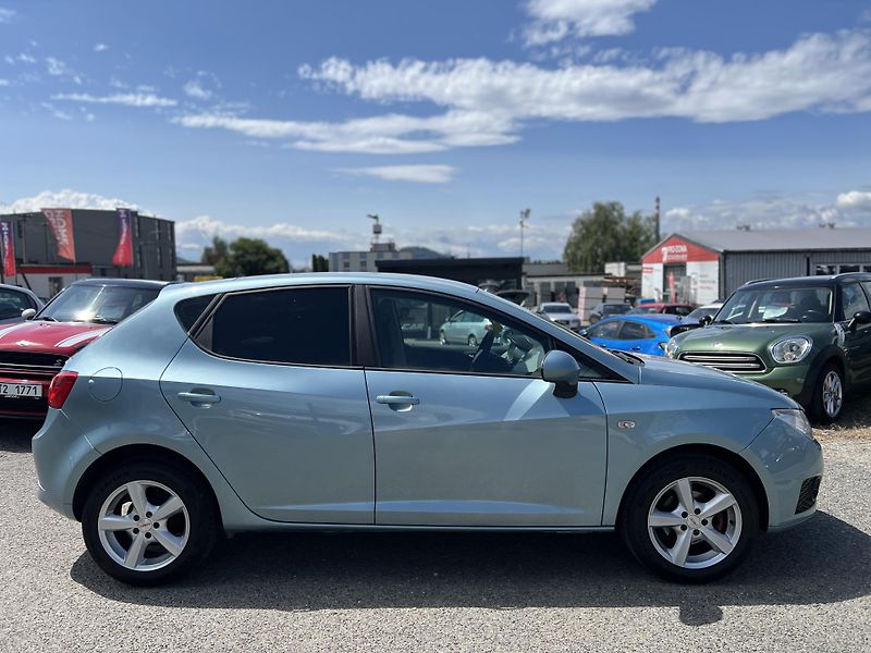 Seat Ibiza 1.4i 16v 63kw KLIMA PŮVOD ČR - fotka 8 z 37