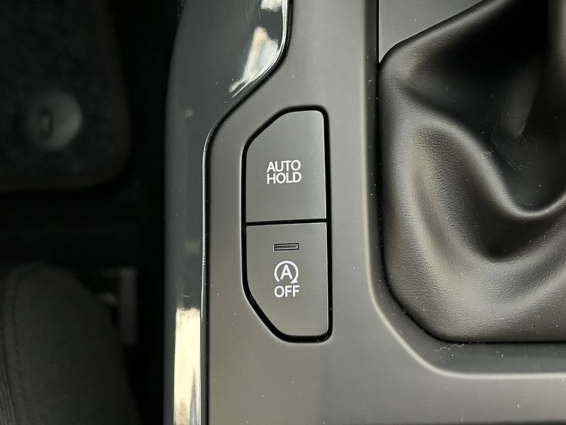 Kia K4 1.6 T-GDi EXCLUSIVE 110 KW (20 - fotka 21 z 32