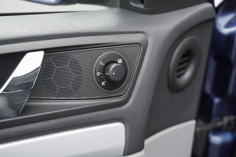 Škoda Octavia 1.4 MPI AMBIENTE - fotka 23 z 26