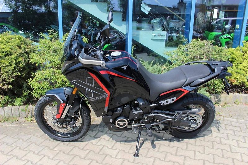 Moto Morini (2025) X-CAPE 700  drátěná kola 2025 - fotka 9 z 10