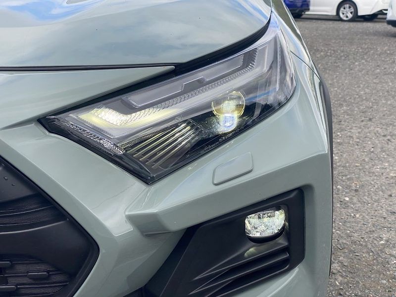 Toyota RAV4 2.5HEV, ČR, Adventure, 4x4 - fotka 8 z 16