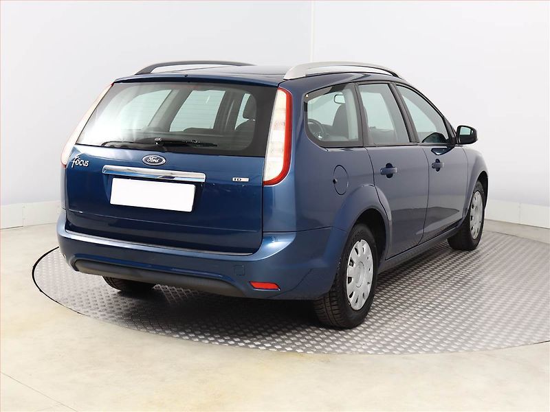 Ford Focus (2008) 1.6 TDCi, za skvělou cenu - fotka 5 z 10