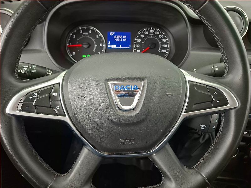 Dacia Duster (2018) 1.5 dCi, Serv.kniha, Tempomat - fotka 16 z 17