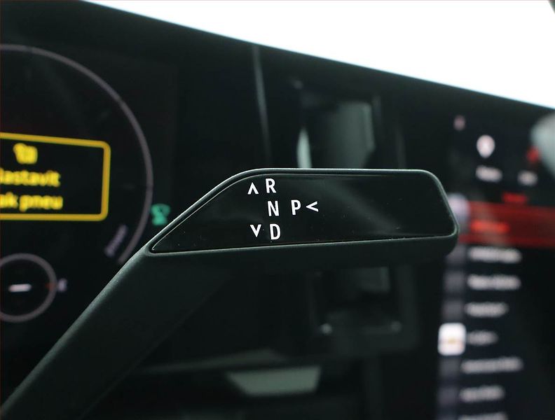 Renault Mégane (2023) E-Tech EV60 220, SoH 93% - fotka 13 z 18