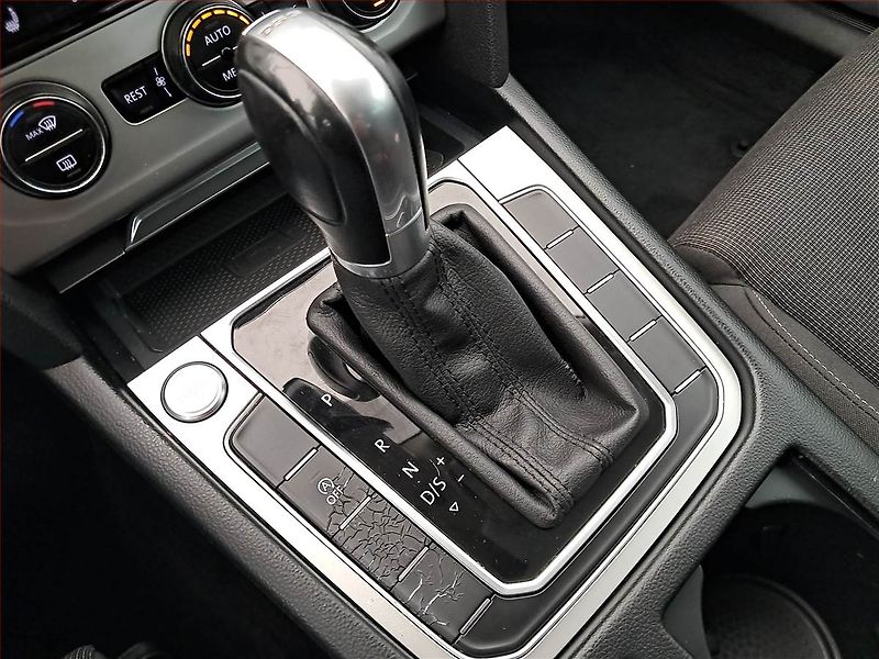 Volkswagen Passat (2015) Comfortline 2.0 TDI, Automat - fotka 13 z 20