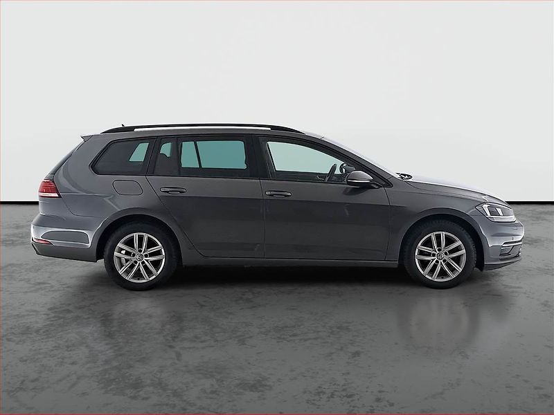 Volkswagen Golf (2017) 2.0 TDI, 4X4, Automat, Navi - fotka 6 z 28