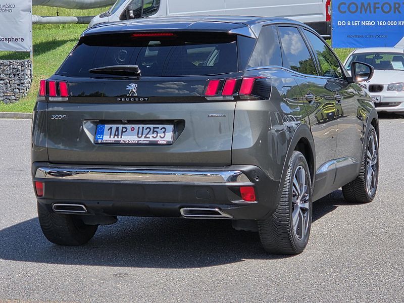 Peugeot 3008 (2018) 1.6 PT 165 GT-line EAT6 - fotka 5 z 29