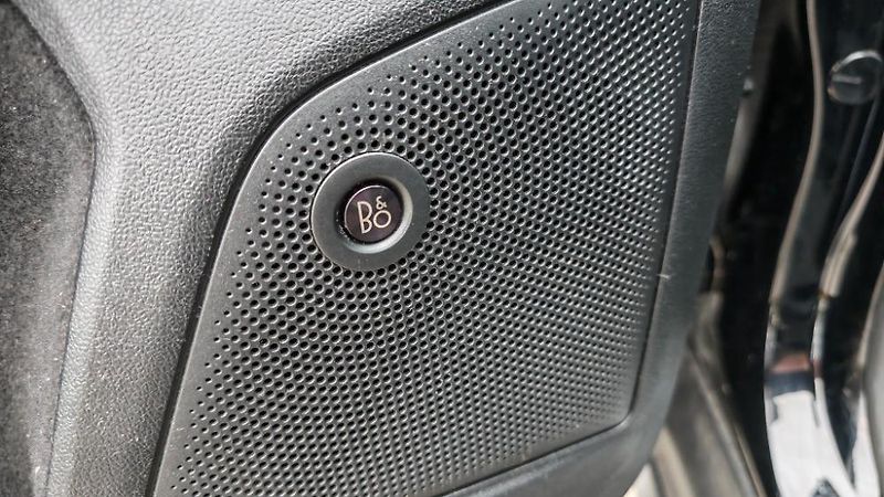 Ford Focus (2018) 2.0 EcoBlue 110kW Titanium+B&O - fotka 11 z 13