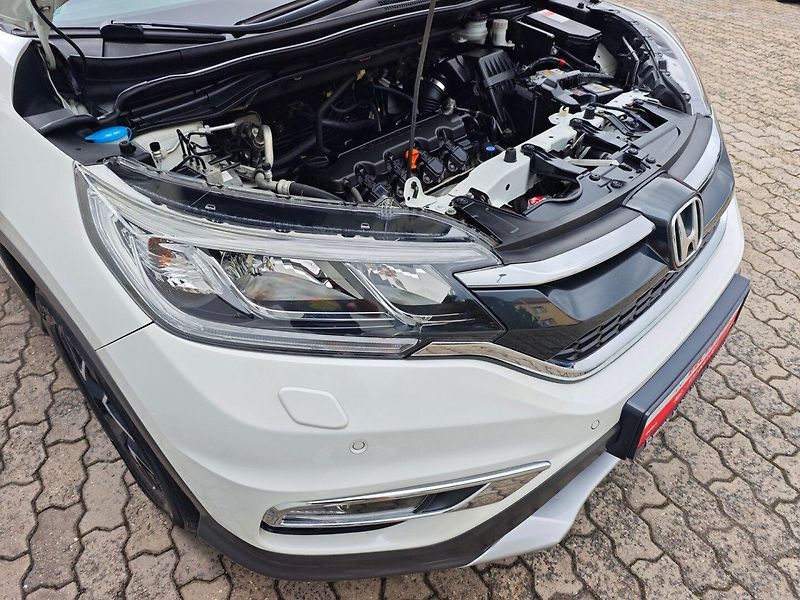 Honda CR-V (2016) 2.0 i-VTEC Elegance Plus 4WD - fotka 30 z 41