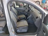 Volkswagen Caddy (2011) 2,0TDI,4X4,KLIMA,ALU,7MÍST - náhled 16