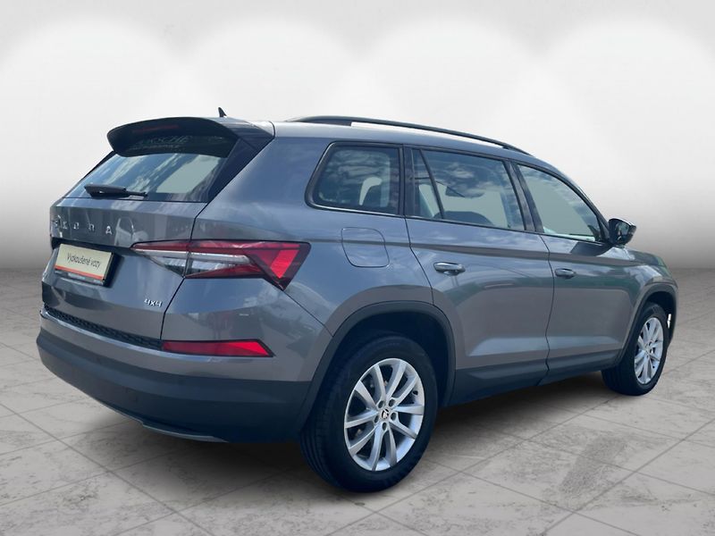Škoda Kodiaq 2.0 TDi 4x4 DSG 7st. AMBITION - fotka 2 z 28