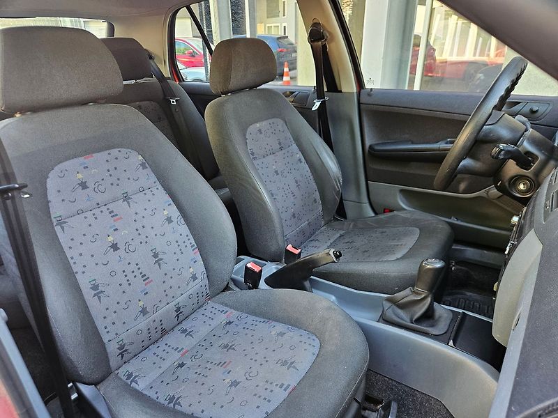 Škoda Fabia 1.2 HTP, ČR, nová STK - fotka 18 z 22