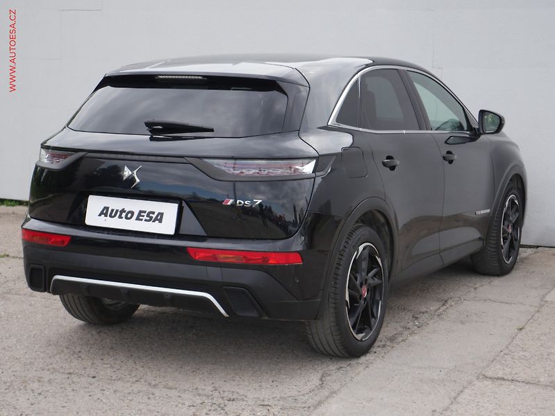 DS Automobiles DS7 Crossback (2019) 1.5 HDi, AC, LED, navi - fotka 6 z 18