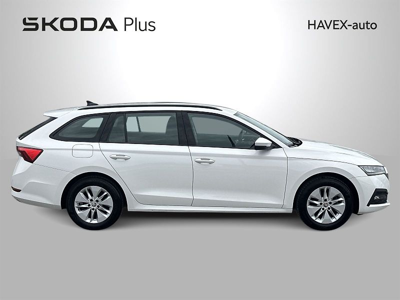Škoda Octavia (2023) Combi 1.5 TSI G-TEC DSG Ambiti - fotka 33 z 33