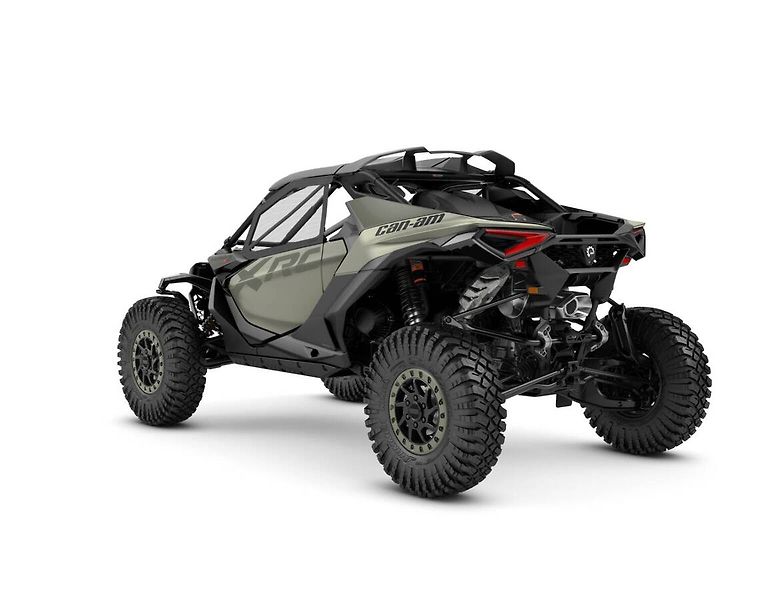 Can-Am Maverick R (2027) 7GVC - X RC 999T DCT SAS - fotka 2 z 2