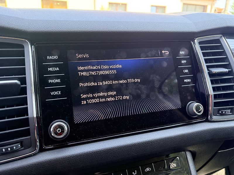 Škoda Kodiaq 2.0TDI DSG STYLE LED  - fotka 34 z 48