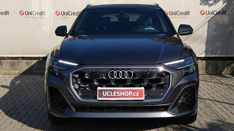Audi Q8 55 TFSI quattro tiptronic - fotka 2 z 26