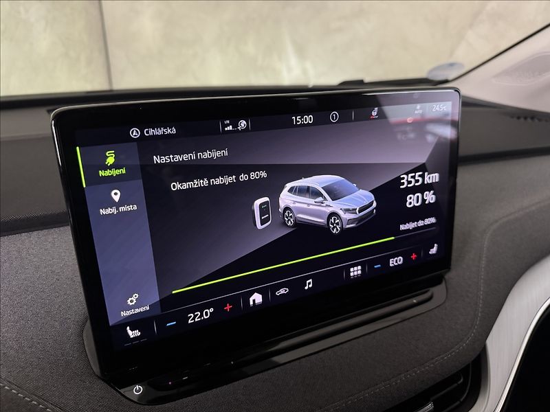 Škoda Enyaq 80 150kW LED Matrix Assist - fotka 30 z 45