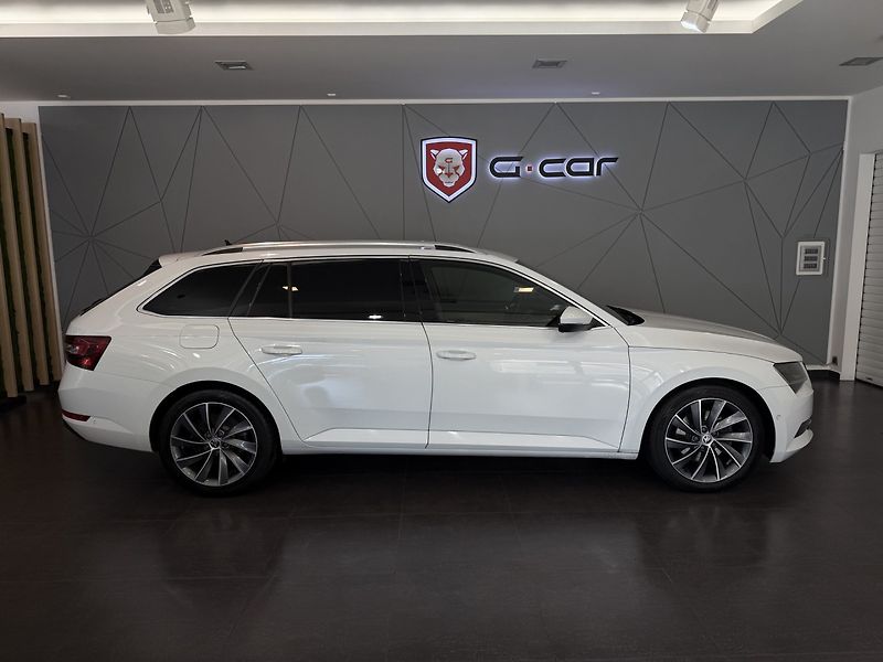 Škoda Superb kombi 2.0TDI 140kW 4x4 L&K - fotka 4 z 28