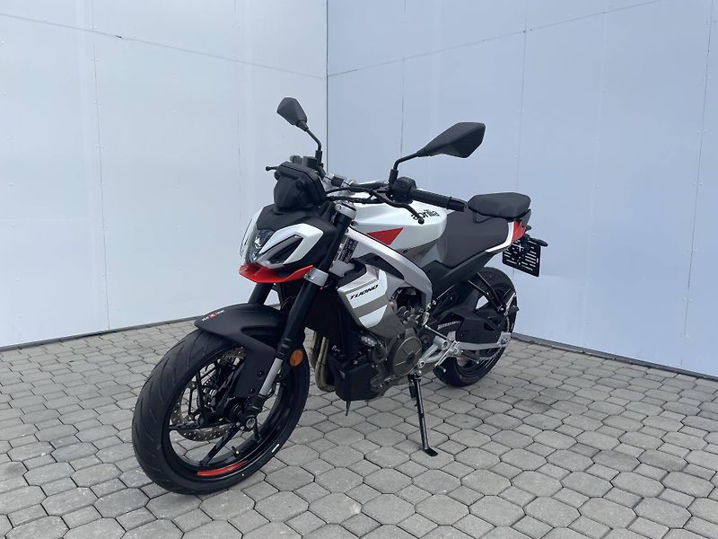 Aprilia (2025) Tuono 457 EU5+ - fotka 5 z 11
