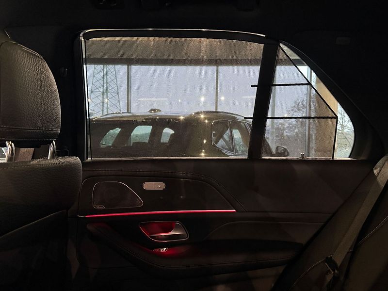 Mercedes-Benz GLE 450d 4MATIC, Masáž,AMG Premium - fotka 43 z 47