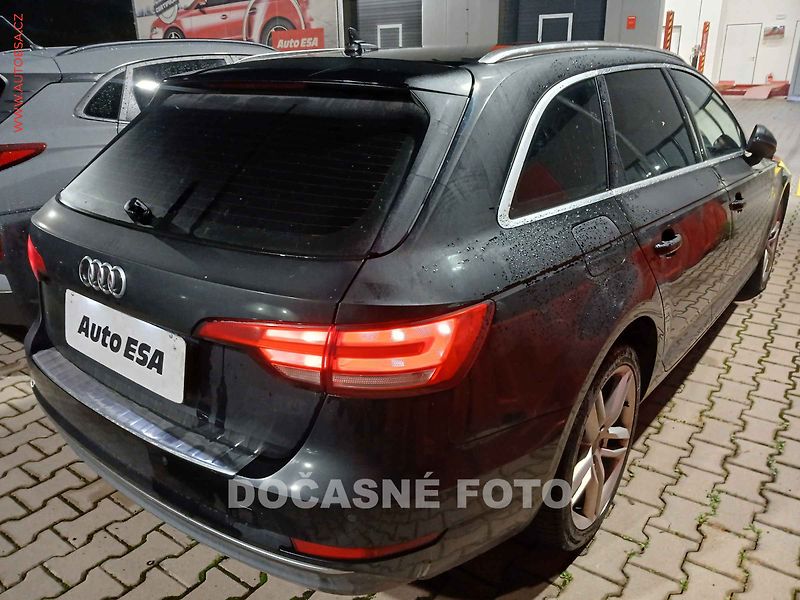 Audi A4 (2018) 2.0TDI, AT, navi, bixen - fotka 2 z 3