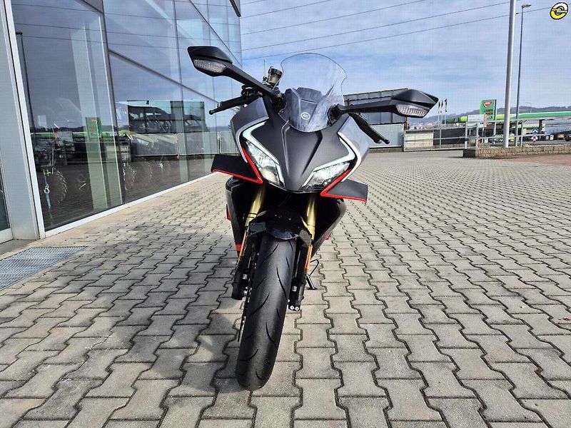 CFMOTO 450 SR (2026) - fotka 9 z 15