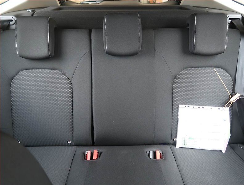 Dacia Duster (2020) 1.0 TCe, LPG, Serv.kniha - fotka 10 z 17