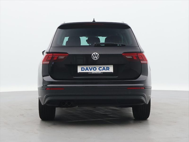 Volkswagen Tiguan 1.4 TSI 110kW Virtual 1.Maj. - fotka 6 z 29