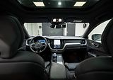 Volvo XC60 (2025) Plug-in hybrid PLUS DARK - náhled 7