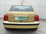 Volkswagen Passat 1,9 TDI  Aut klima Eko zaplace - náhled 8