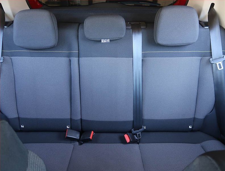 Citroën C3 (2021) Shine 1.2 PureTech, Automat - fotka 10 z 20