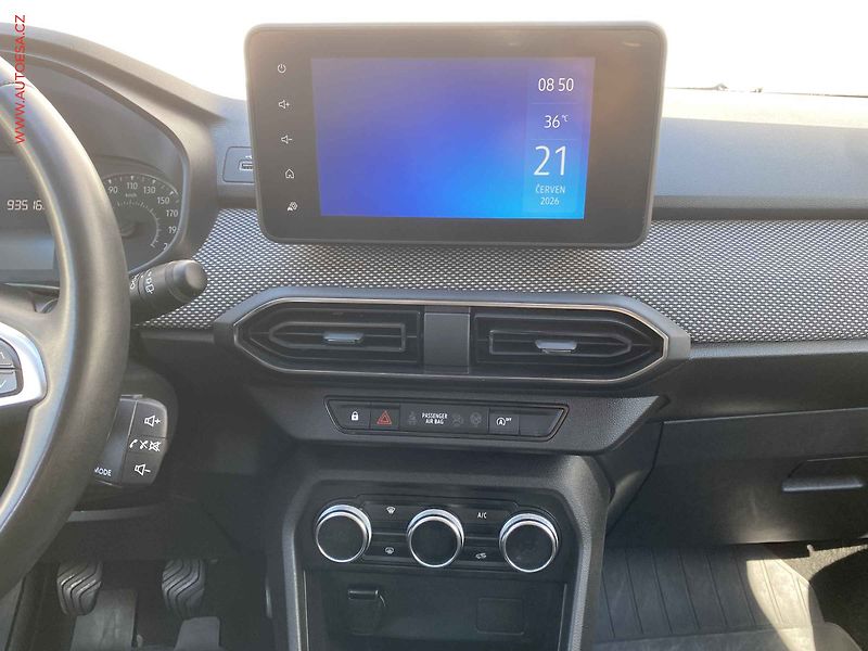 Dacia Sandero (2021) 1.0 SCe, ČR, LED, kamera - fotka 12 z 16