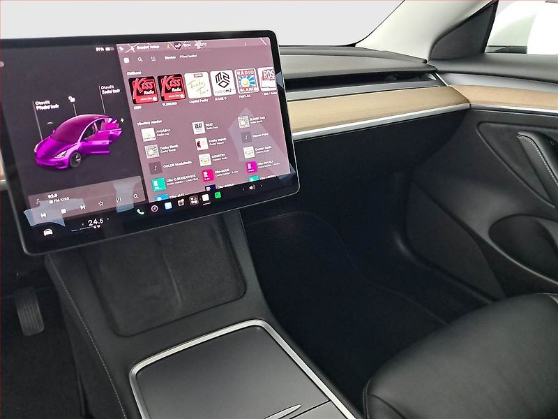 Tesla Model 3 (2021) Long Range 4WD 82kWh, SoH 81% - fotka 12 z 21