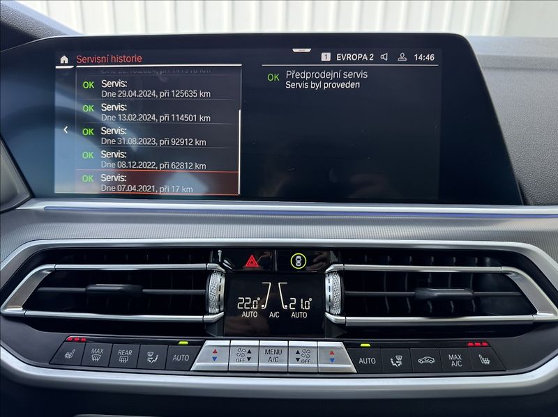 BMW X5 3,0 xDrive 30d DPH 1.maj. ČR - fotka 39 z 50