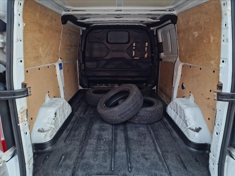 Ford Transit Custom 2.0TDCi Trend L1,ČR,1.Majitel - fotka 19 z 45